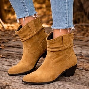 NWOT Anthropologie Suede Ankle Boots Size 38 Camel Western Stacked Heel